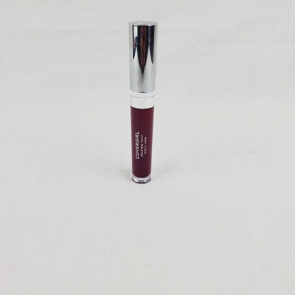 Covergirl melting pout Vinyl Vow Lip Gloss